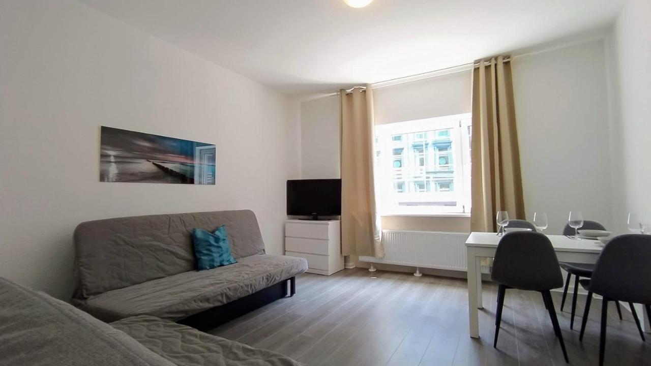 Moderne City Apartments Im Stadtzentrum Kilonia Zewnętrze zdjęcie